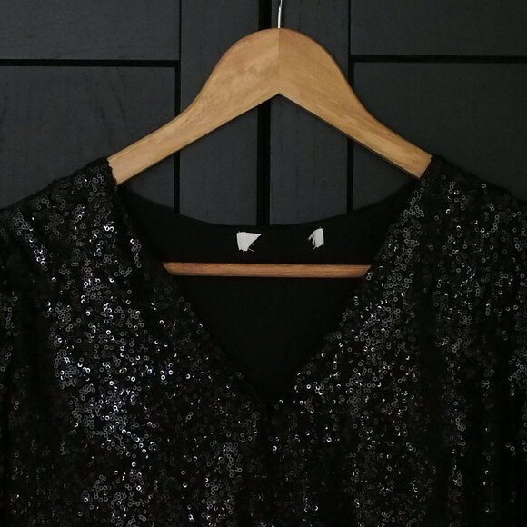 H&M | NWOT Black V-neck Bodysuit - Picture 5 of 9